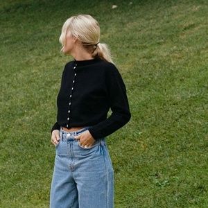 James Street Co Peri Shrunken Cardi in Navy